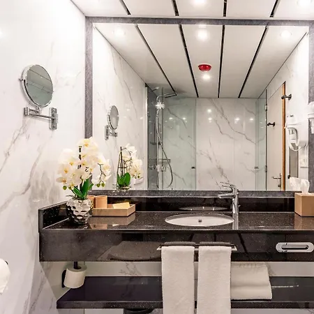 Plaza Premium Parkhotel Hotel Neu-Ulm