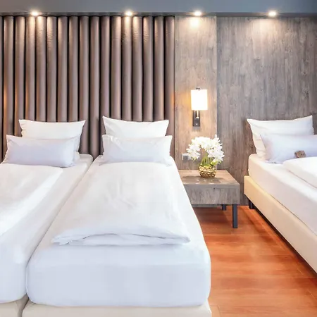 Plaza Premium Parkhotel Neu-Ulm