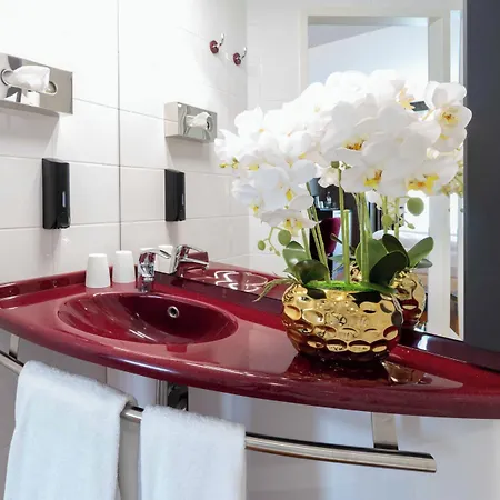 Plaza Premium Parkhotel Hotel 4*