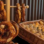 מלון Plaza Premium Parkhotel 4*