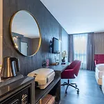 Plaza Premium Parkhotel מלון נוי-אולם