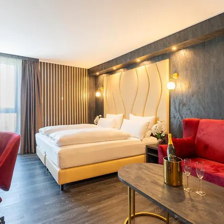 Plaza Premium Parkhotel 뉴울름