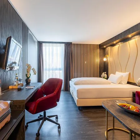 Szálloda Plaza Premium Parkhotel Neu-Ulm
