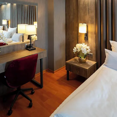 Plaza Premium Parkhotel 4* Neu-Ulm