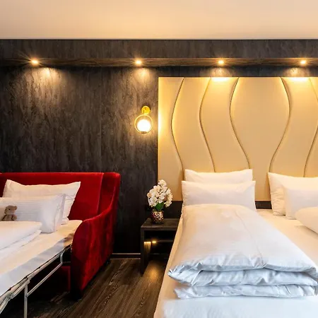 Plaza Premium Parkhotel