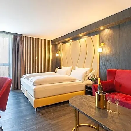 Plaza Premium Parkhotel فندق نوي أولم