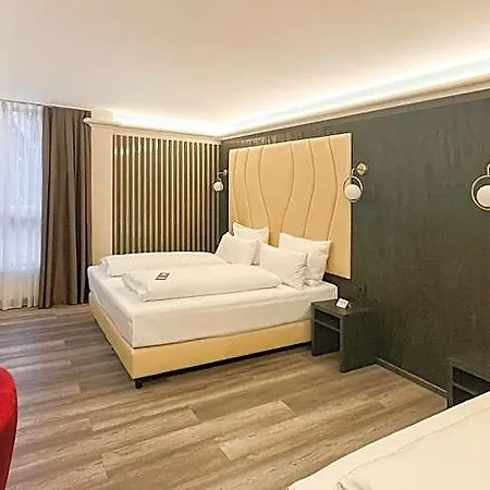 Plaza Premium Parkhotel فندق نوي أولم