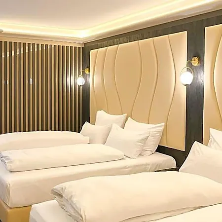 فندق Plaza Premium Parkhotel