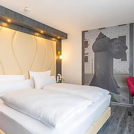 فندق Plaza Premium Parkhotel نوي أولم