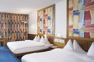 Plaza Premium Parkhotel 호텔 4*