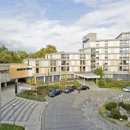Plaza Premium Parkhotel 4*