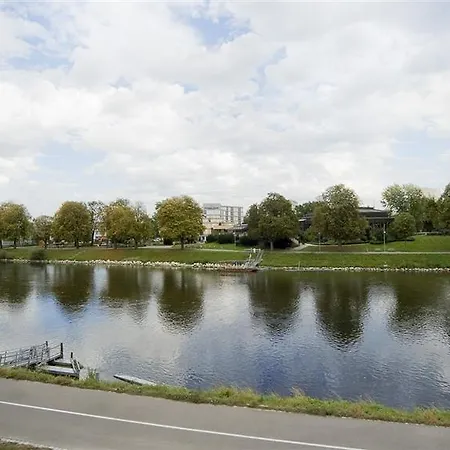 Plaza Premium Parkhotel Szálloda