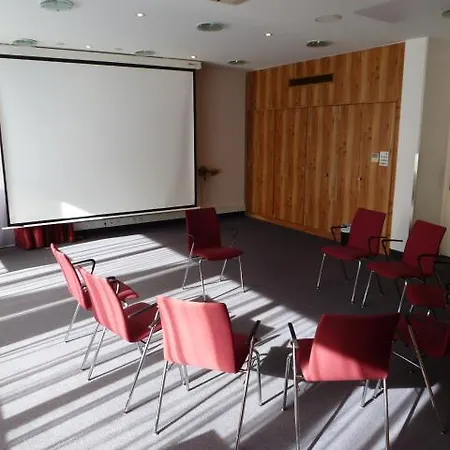 Plaza Premium Parkhotel Hotel