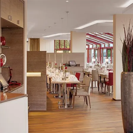 Plaza Premium Parkhotel Hotel