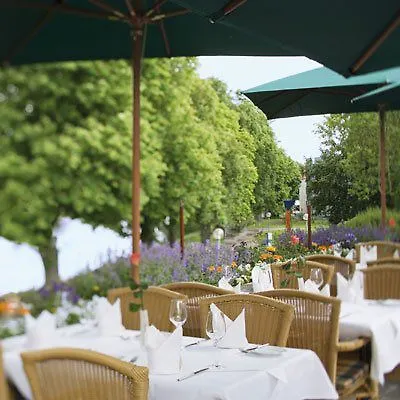 Plaza Premium Parkhotel 호텔